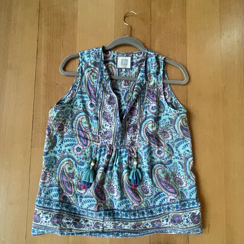 Misa Set blue floral with tassels ￼